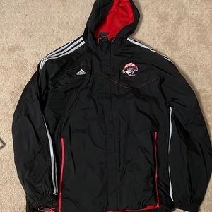 Adidas rain/wind breaker